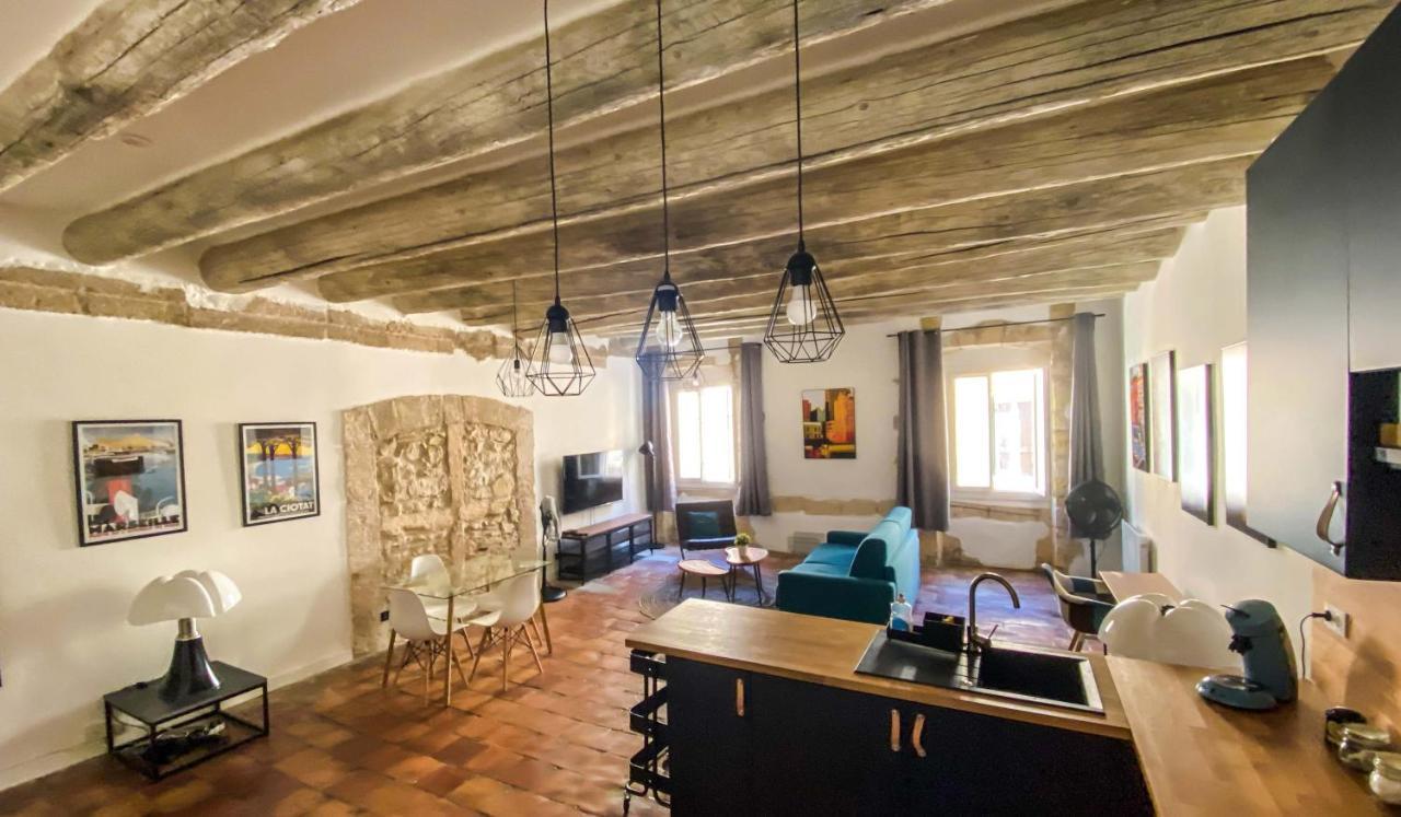 Ferienwohnung Le Loft Estienne D'Orves Marseilles Exterior foto